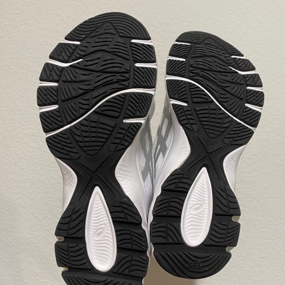 Women ASICS - Picture 4 of 6